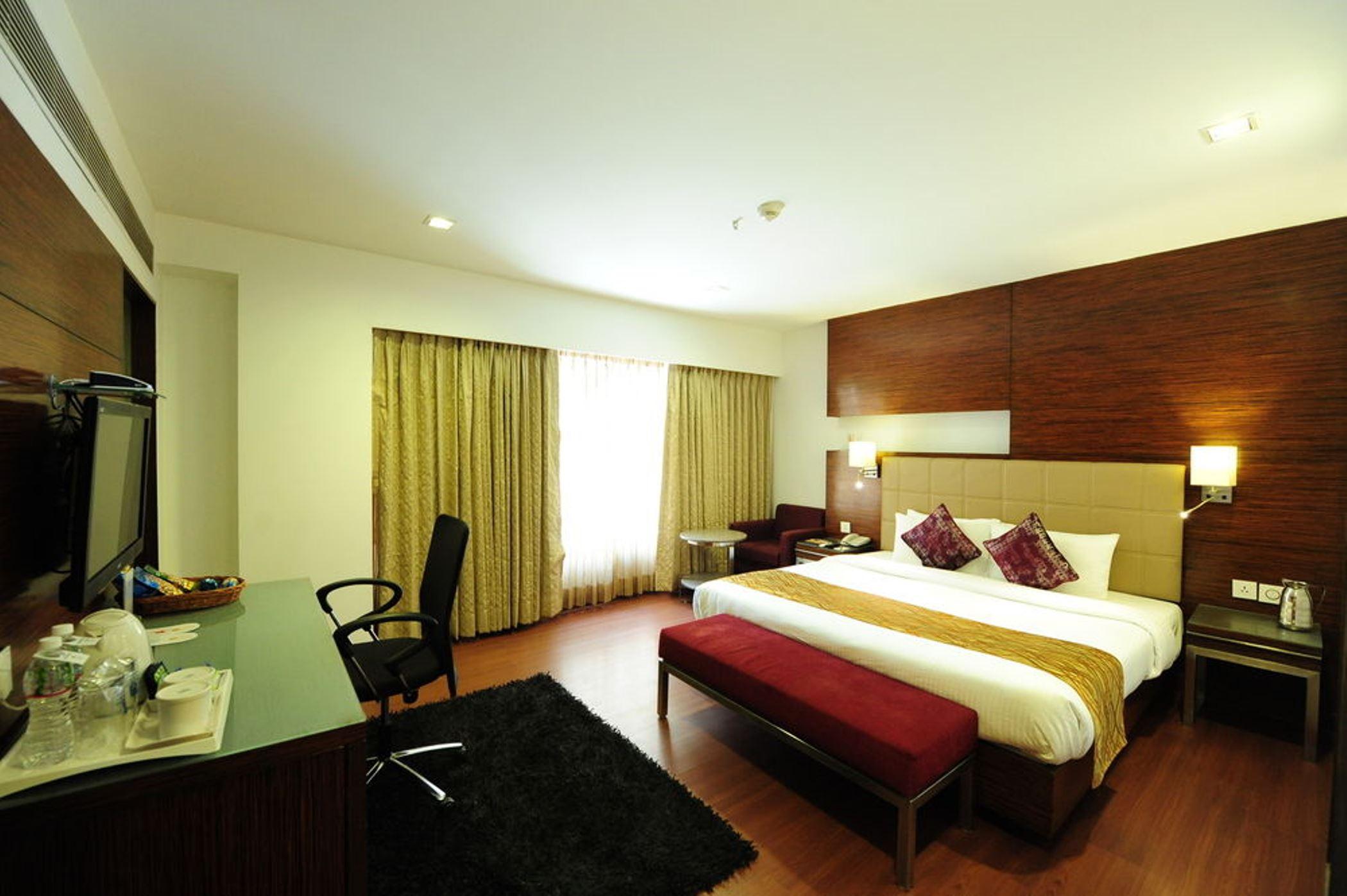 Hotel Suba Star Ahmedabad Exterior foto